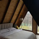 Agora 招待所 Koman