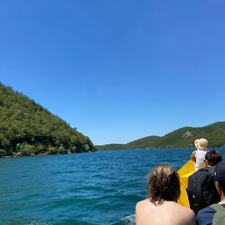 Konukevi Agora Koman
