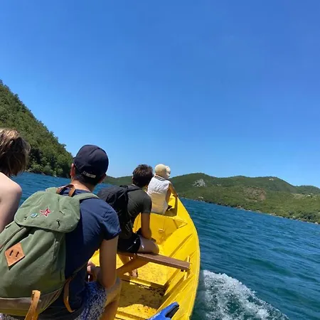 Agora ゲストハウス 4*