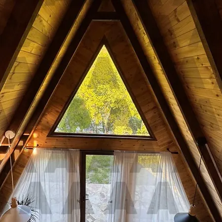 ゲストハウス Agora 4*