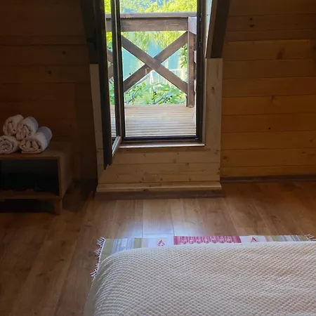 ゲストハウス Agora 4*