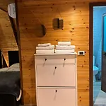 Agora 3* Koman