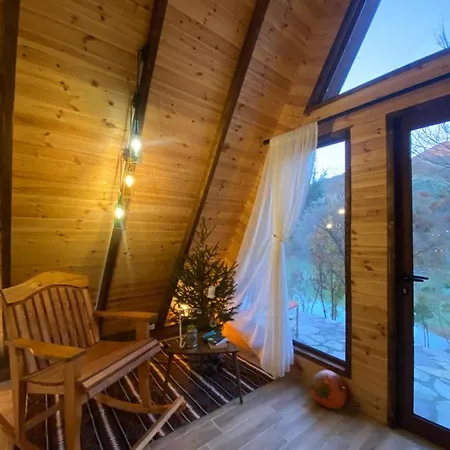 Agora בית הארחה